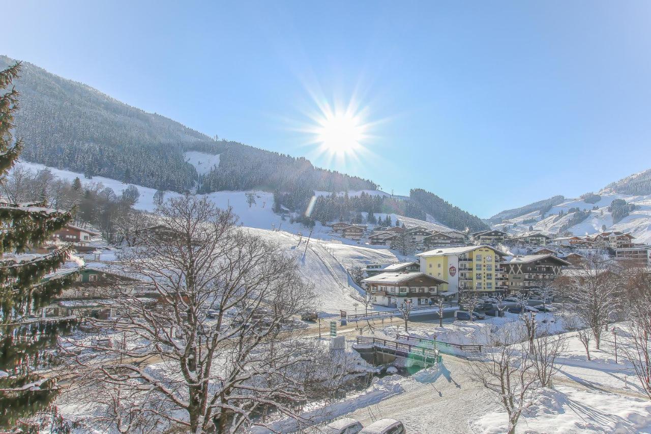 Hotel Almrausch Saalbach-Hinterglemm Exterior photo